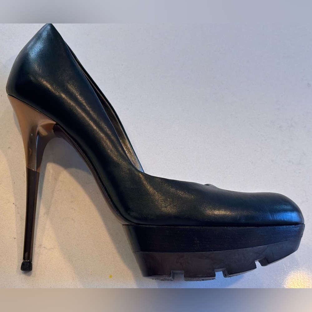 Salvatore Ferragamo LIDA Black Leather Platform Pump Heels Size 8 - Picture 11 of 13